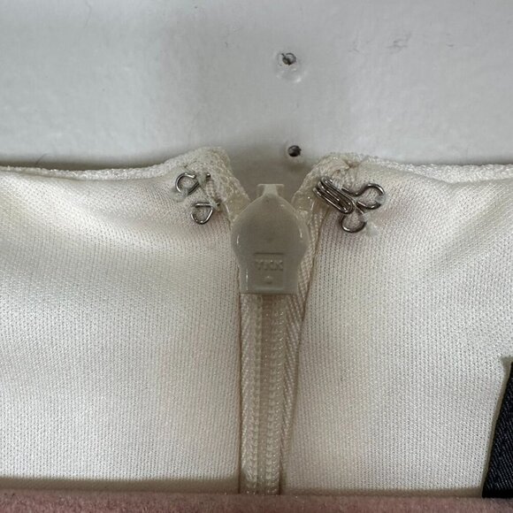 Adrianna Papell Crepe Fit & Flare Dress Cream Black Embroidered Midi Size 14 - Picture 3 of 8